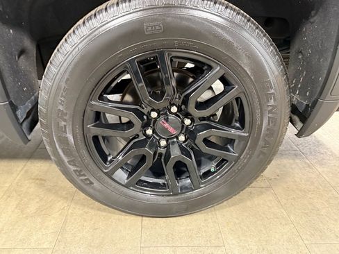 Used 2022 GMC Sierra 1500 Elevation image 15