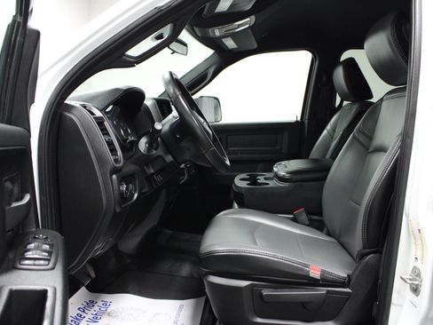 Used 2022 RAM 2500 Tradesman AWD/4WD image 12