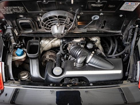 Used 2007 Porsche 911 Carrera S image 40