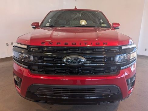 Used 2022 Ford Expedition Max Limited image 2