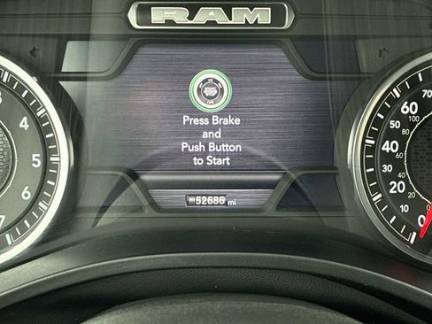 Certified 2025 RAM 1500 Big Horn AWD/4WD image 10
