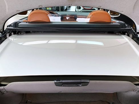 Used 2003 Lexus SC 430 Convertible image 5