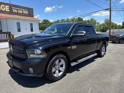 Used 2013 RAM 1500 Sport w/ Sport Premium Group AWD/4WD image 3