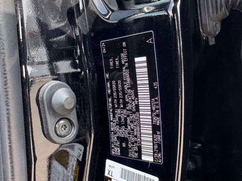 Certified 2024 Toyota Highlander XSE AWD/4WD image 24