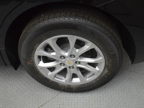 Used 2020 Chevrolet Equinox LS FWD image 20