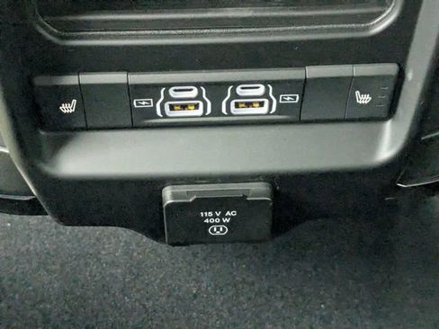 New 2026 RAM 2500 Limited AWD/4WD image 23