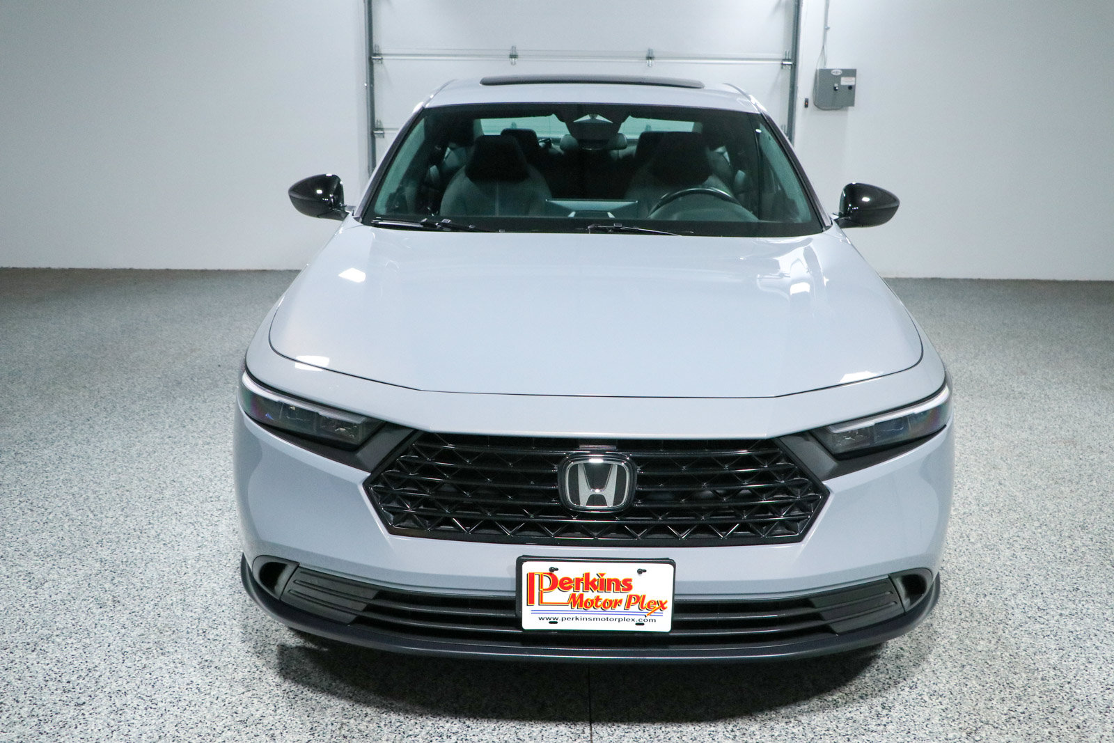 Used 2024 Honda Accord Sport image 4