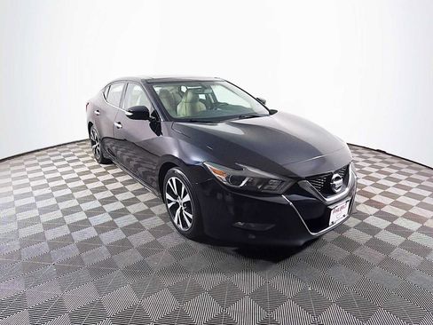 Used 2018 Nissan Maxima 3.5 SL FWD image 3