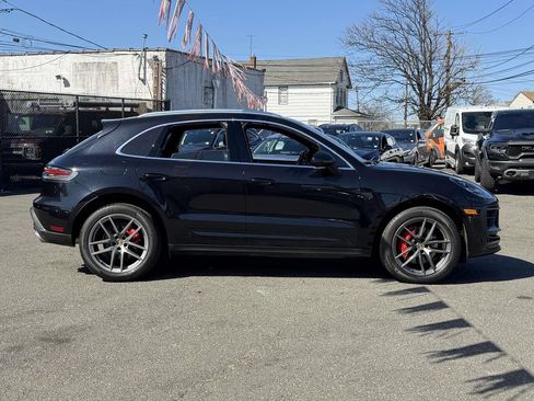 Used 2022 Porsche Macan S AWD/4WD image 10