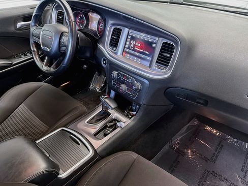 Used 2021 Dodge Charger R/T RWD image 12