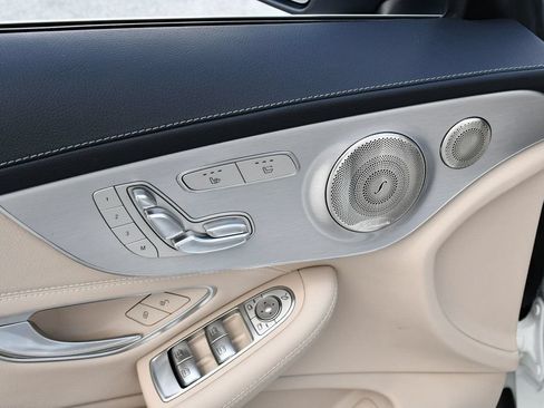 Used 2023 Mercedes-Benz C 300 Cabriolet image 12