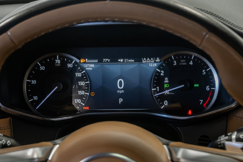 Used 2023 Jaguar F-PACE S AWD/4WD image 15