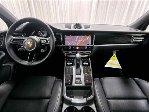 New 2026 Porsche Macan S image 14