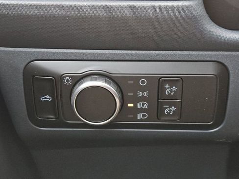 New 2025 Ford Maverick XL w/ Equipment Group 102A image 16