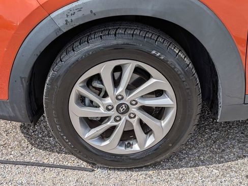 Used 2016 Hyundai Tucson SE image 11