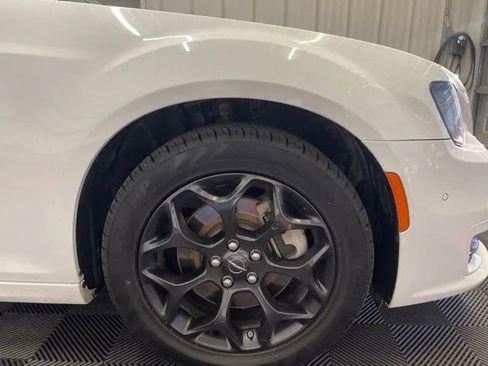 Used 2023 Chrysler 300 Touring L w/ Popular Equipment Group image 21