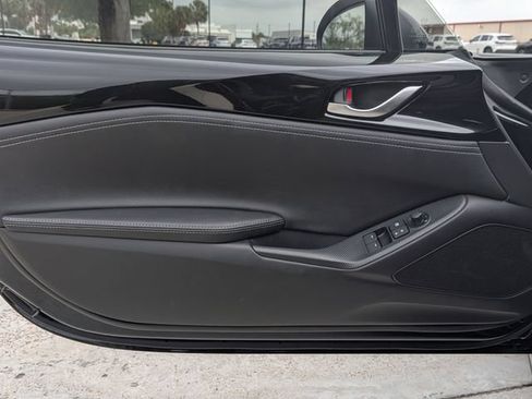 New 2026 MAZDA MX-5 Miata RF Grand Touring RWD image 10