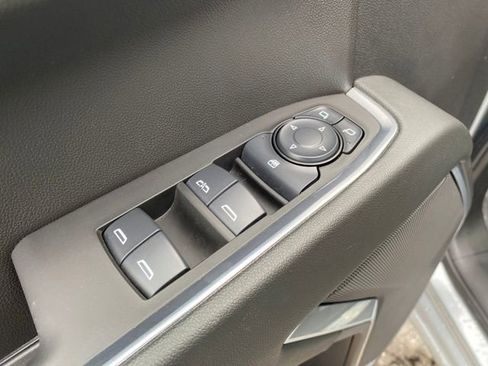 Certified 2025 Chevrolet Silverado 1500 LT image 18