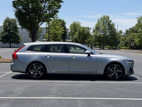 Used 2018 Volvo V90 T5 R-Design FWD image 8