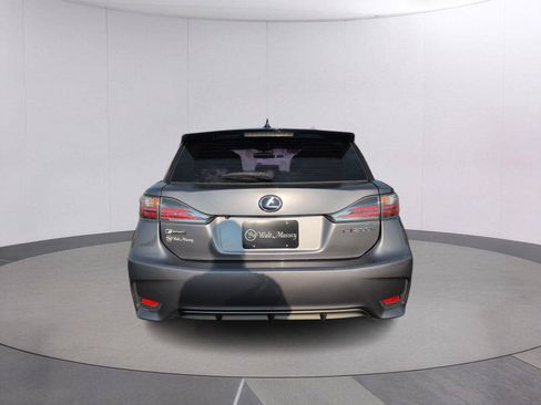 Used 2015 Lexus CT 200h w/ F Sport w/Nuluxe Interior FWD image 4
