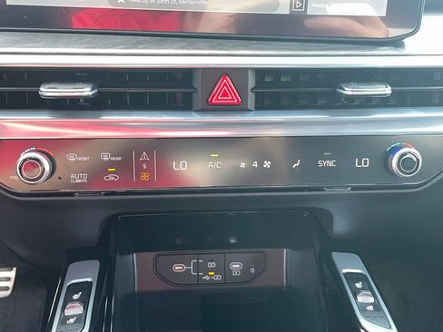 New 2026 Kia Sorento SX Prestige AWD/4WD image 18