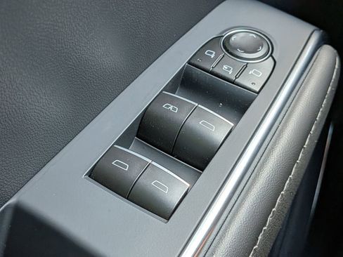 New 2026 GMC Acadia Denali w/ Super Cruise Package FWD image 26