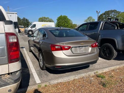 Used 2024 Chevrolet Malibu LT image 5