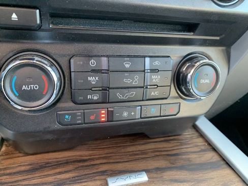 Certified 2018 Ford F150 Lariat image 17