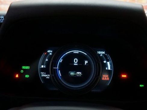 Used 2022 Lexus UX 250h F Sport w/ F Sport Premium Package image 13