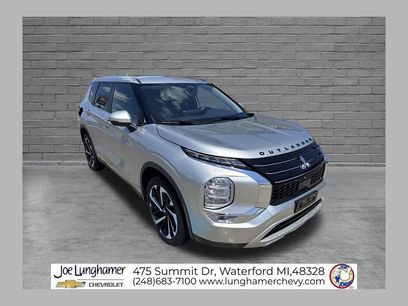 Used 2023 Mitsubishi Outlander SE