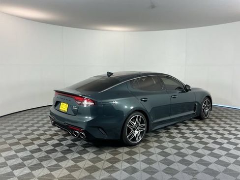 Used 2022 Kia Stinger GT2 AWD/4WD image 5