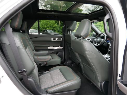 Certified 2023 Ford Explorer Timberline AWD/4WD image 9