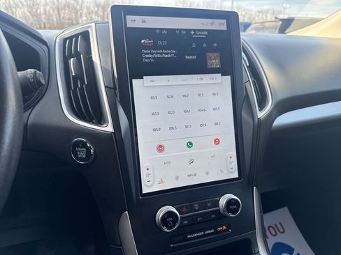 Used 2023 Ford Edge SEL image 23