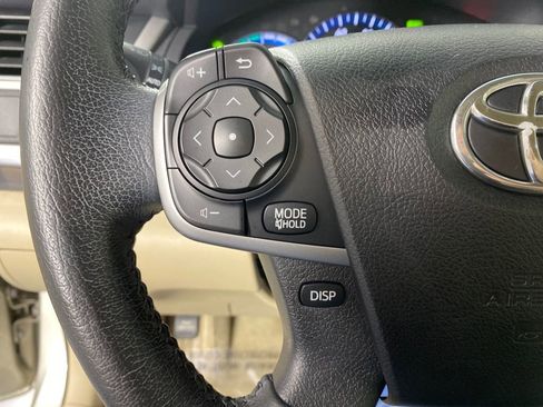 Used 2014 Toyota Camry XLE image 14