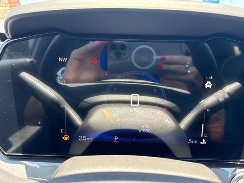 New 2026 Chevrolet Trax ACTIV w/ Sunroof Package FWD image 26
