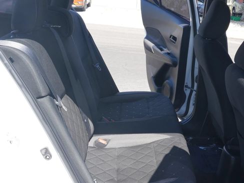 Used 2020 Nissan Kicks S FWD image 13