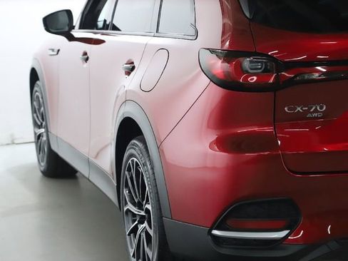 Certified 2025 MAZDA CX-70 Plug-In Hybrid w/ Premium Pkg image 14
