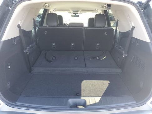 New 2026 Nissan Pathfinder SL image 12