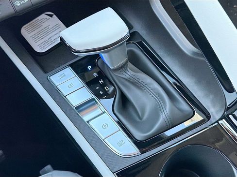 New 2026 Hyundai Elantra Limited image 28