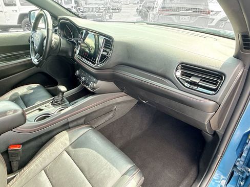 Used 2025 Dodge Durango GT AWD/4WD image 38