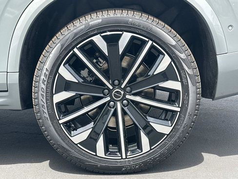 New 2026 Volvo XC90 T8 Ultra w/ Protection Package Premier AWD/4WD image 24