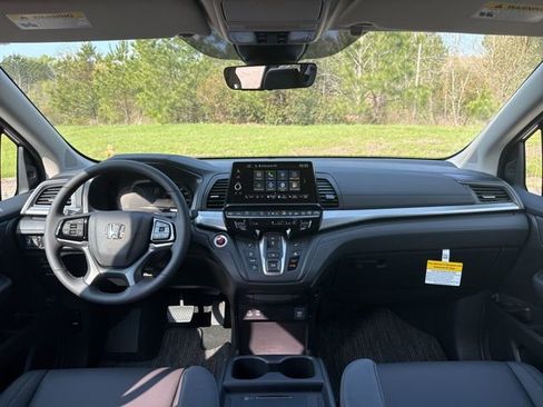 New 2026 Honda Odyssey EX-L image 14
