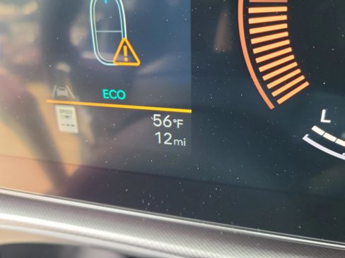 New 2026 Hyundai Santa Fe SE image 8