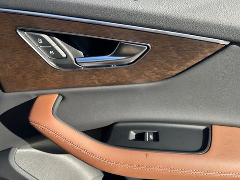 Used 2025 Audi Q7 2.0T Premium Plus w/ Premium Plus Package image 31