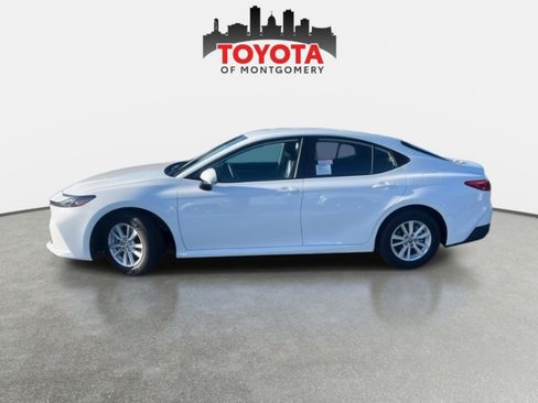 New 2026 Toyota Camry LE FWD image 3