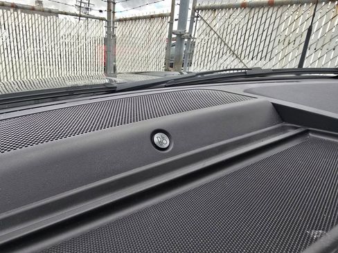 Used 2025 Ford F150 Lariat w/ Equipment Group 501A Mid image 21