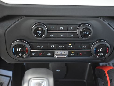 New 2025 Ford Bronco Stroppe Edition image 33