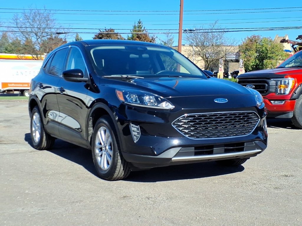 Certified 2020 Ford Escape SE AWD/4WD image 3