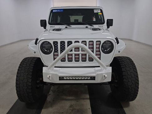 Used 2018 Jeep Wrangler Unlimited Rubicon image 2