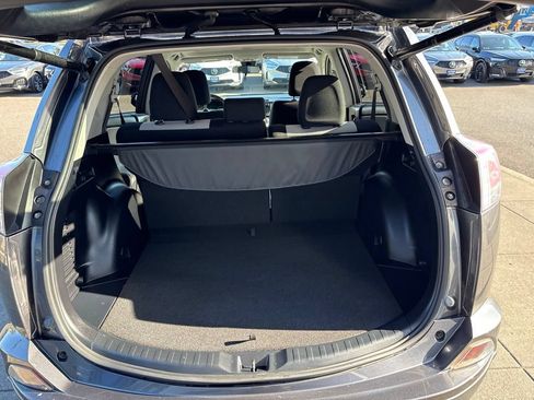 Used 2017 Toyota RAV4 XLE w/ All Weather Liner Package AWD/4WD image 8